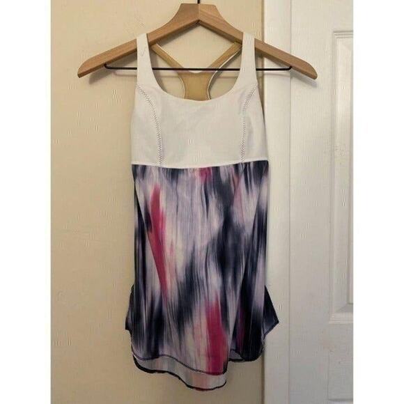 Lululemon Venus Tank Top - Picture 2 of 3